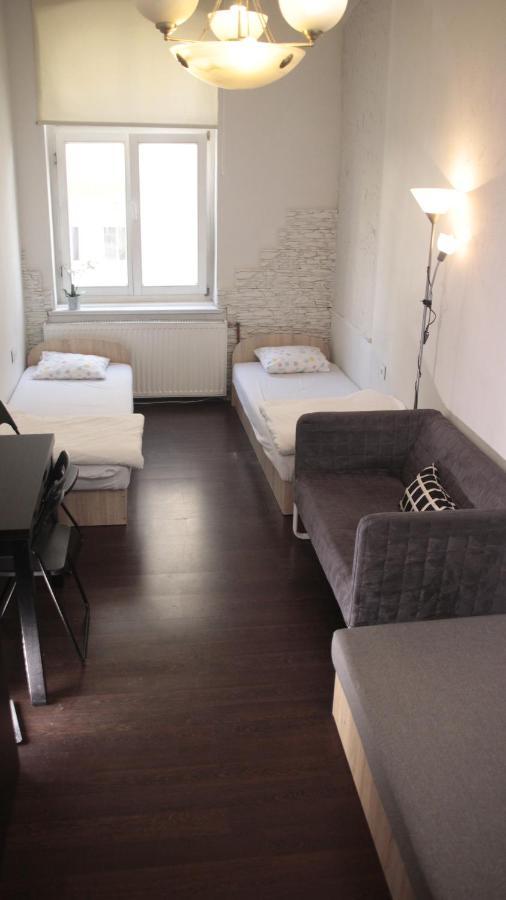 Pit Stop Hostel Poznań Eksteriør bilde